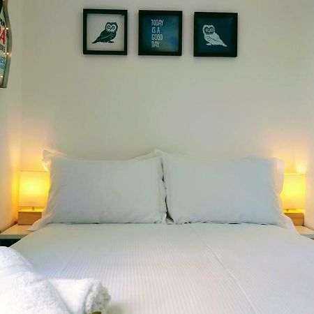 Oyo Lifestyle Wembar Hotel Лондон Екстериор снимка